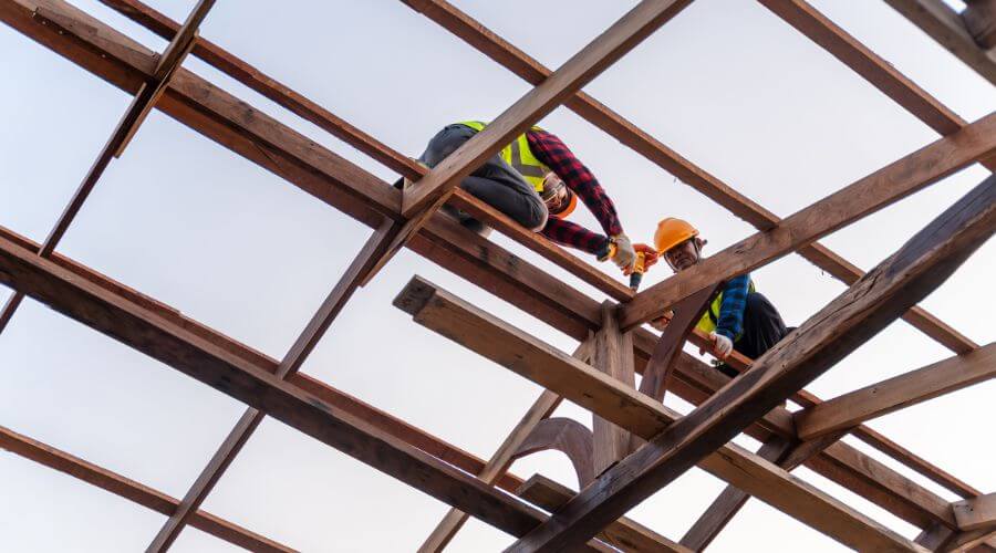 Professional residential roofers in Sugar Grove, OH